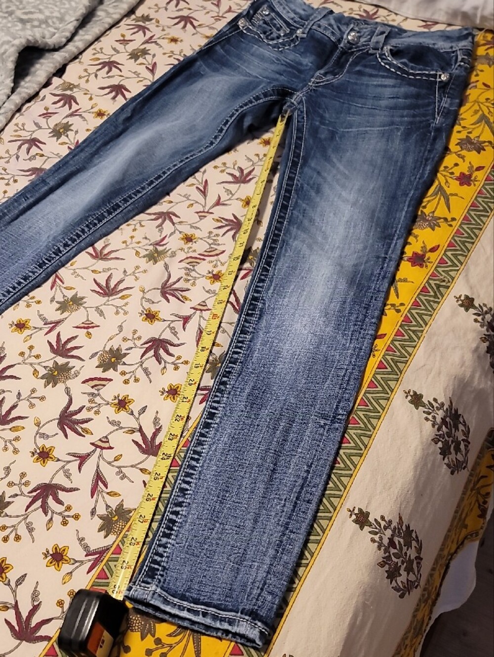 Miss Me Sz 27 Skinny Jeans Sparkly! - Picture 3 of 11